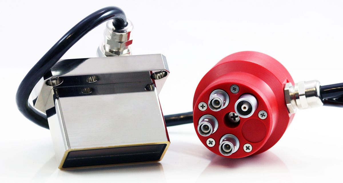 Ultrasonic Testing of Volume Defects and Thickness Tolerances